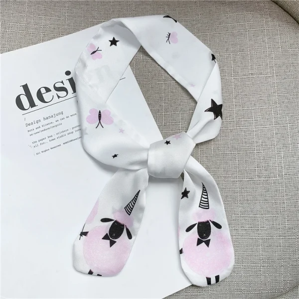 وشاح لطيف بطبعات مختلفة