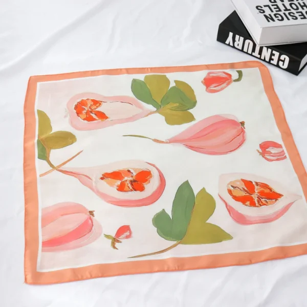 وشاح نسائي عصري مقاس 55×55 سم، مربعات صغيرة بنقش شخصيات كرتونية ونباتات وتصاميم تجريدية، وشاح احترافي صغير للنساء.