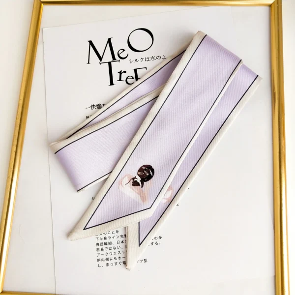 وشاح رفيع على الطراز الكوري بتصميم فني، يمكن استخدامه كوشاح صغير للرقبة أو ربطة شعر أو شريط للذراع أو الحقيبة.