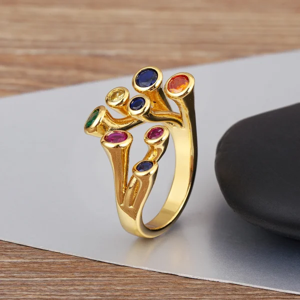 خواتم مفتوحة من AIBEF مطعّمة بزركون ملوّن