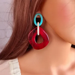 أقراط نسائية مميزة من الأكريليك، بتصميم هندسي طويل ومتدلي