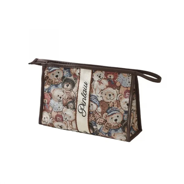 حقيبة مكياج من NoEnName_Null محمولة وعصرية بطبعة دب كرتوني