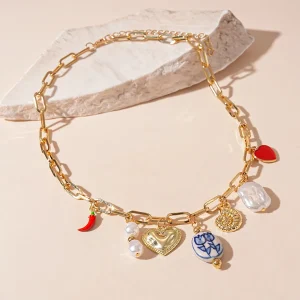 عقد من اللؤلؤ الباروكي من ZAA