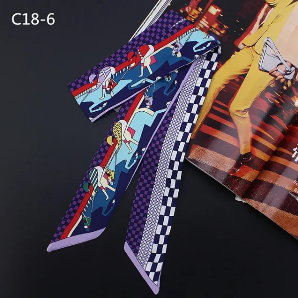 وشاح بطبعات وألوان مختلفة من الحرير