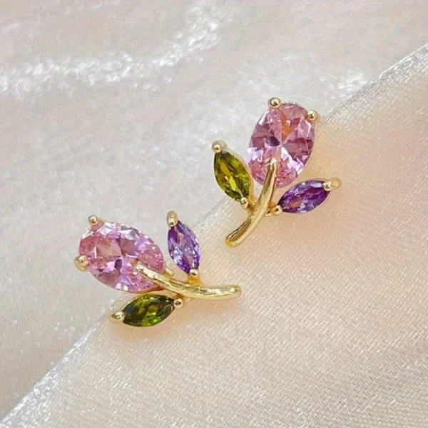 أقراط على شكل وردة صغيرة من الكريستال الملون