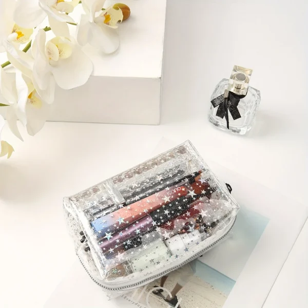 حقيبة مكياج شفافة