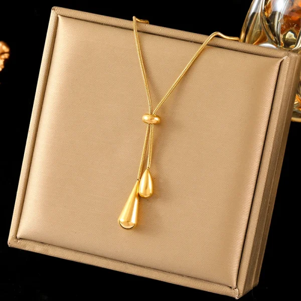 طقم مجوهرات من علامة EILIECK مصنوع من الفولاذ المقاوم للصدأ