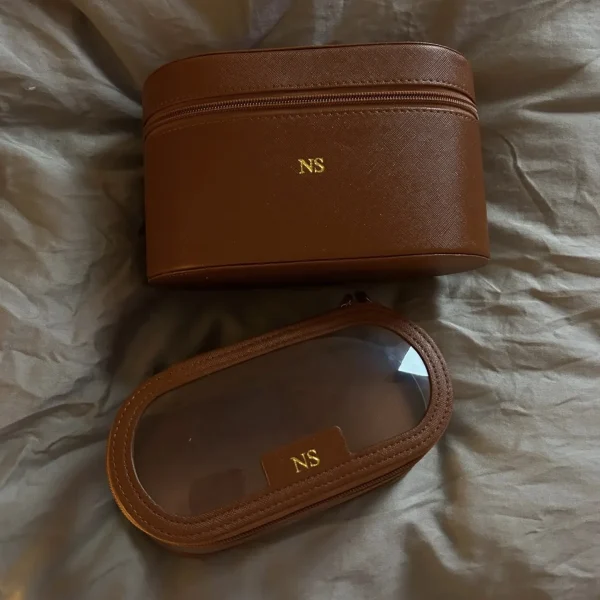 حقيبة أدوات تجميل من جلد سافيانو الفاخر