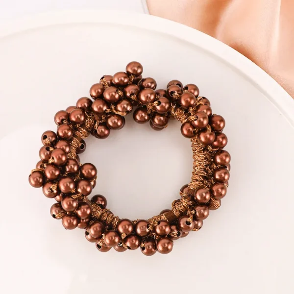 عصابات شعر أنيقة مزينة بالكريستال واللؤلؤ