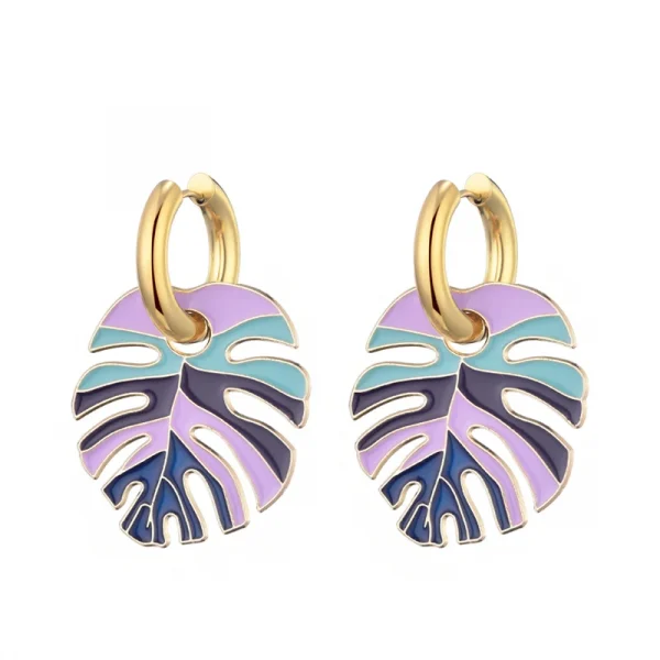 اقراط أنيقه على شكل ورقة ملونة