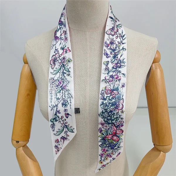 وشاح نسائي فاخر بنقشة زهرة البنفسج ،يمكن استخدامه مع الحقيبة، مصنوع من الحرير، يصلح كفولار أو ربطة شعر أو وشاح للرقبة أو عصابة رأس للسيدات.