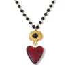 قلادة قلب من الراتنج