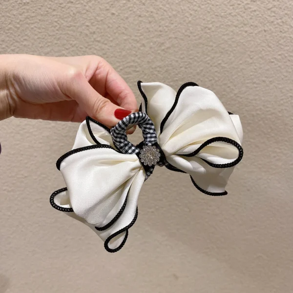 مشبك شعر فيونكة قماشي كوري مزين بالكريستال