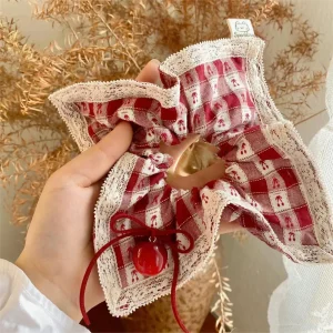 رباط شعر على شكل حلقة بالكرز