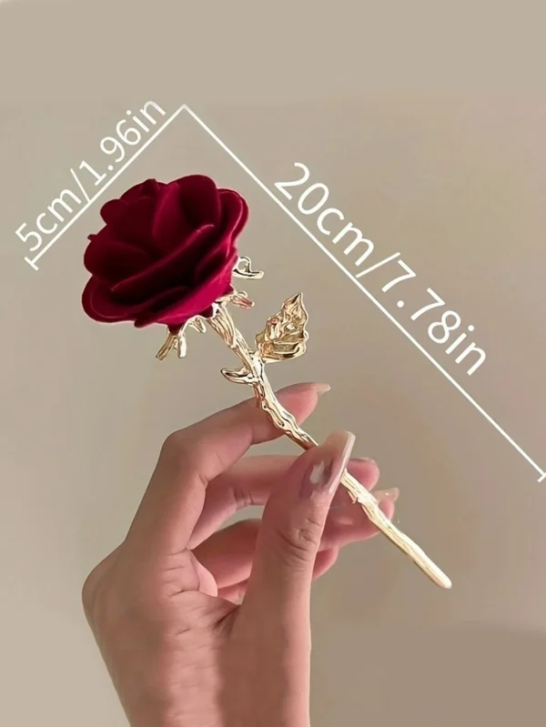 عصا شعر قطعة واحدة على شكل وردة مخملية