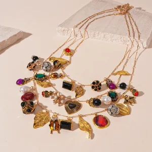 عقد عتيق من ZAA بسلاسل متعددة الطبقات مزين بأحجار الراين