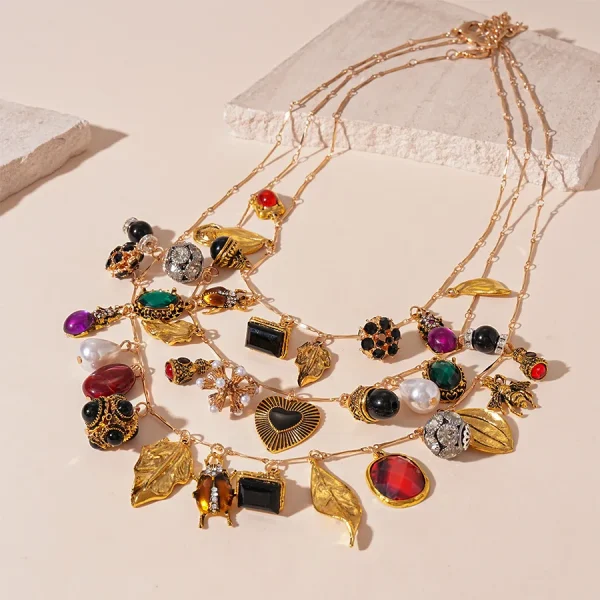 عقد عتيق من ZAA بسلاسل متعددة الطبقات مزين بأحجار الراين