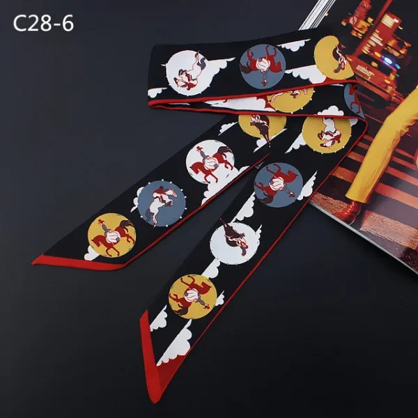 وشاح بطبعات وألوان مختلفة من الحرير