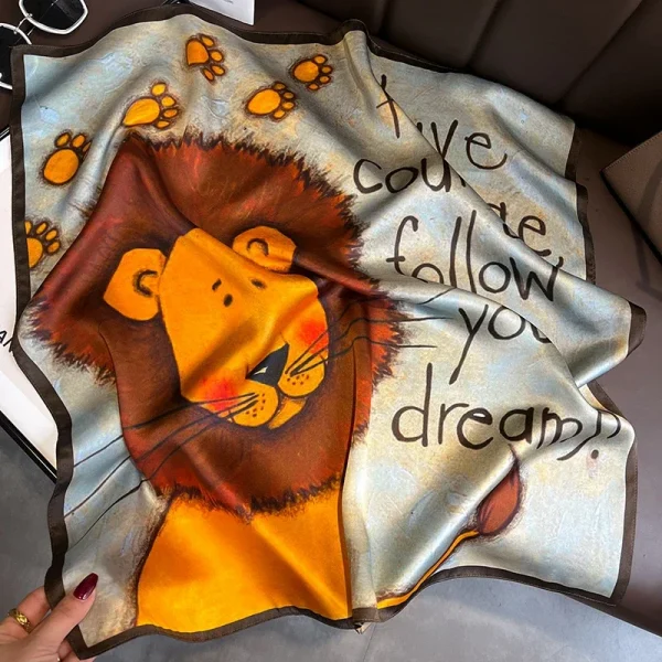 وشاح من الحرير الطبيعي بنسبة 100٪  يمكن استخدامه كبوفاندا أو شال أو لفة أنيقة للسيدات