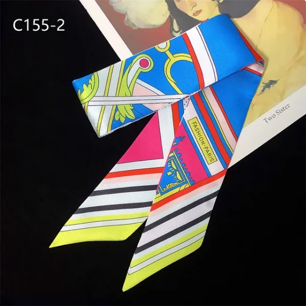 وشاح بطبعات وألوان مختلفة من الحرير