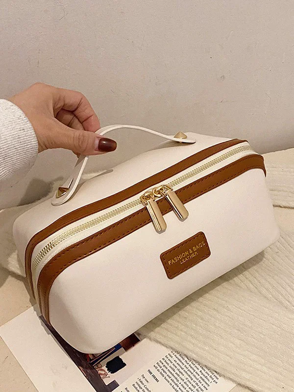 حقيبة مكياج فاخرة