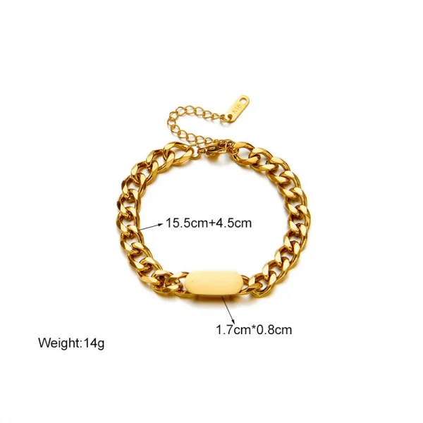 طقم من الستانلس ستيل باللون الذهبي و الفضي