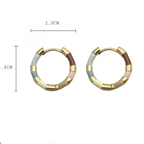 اقراط ملونه انيقه