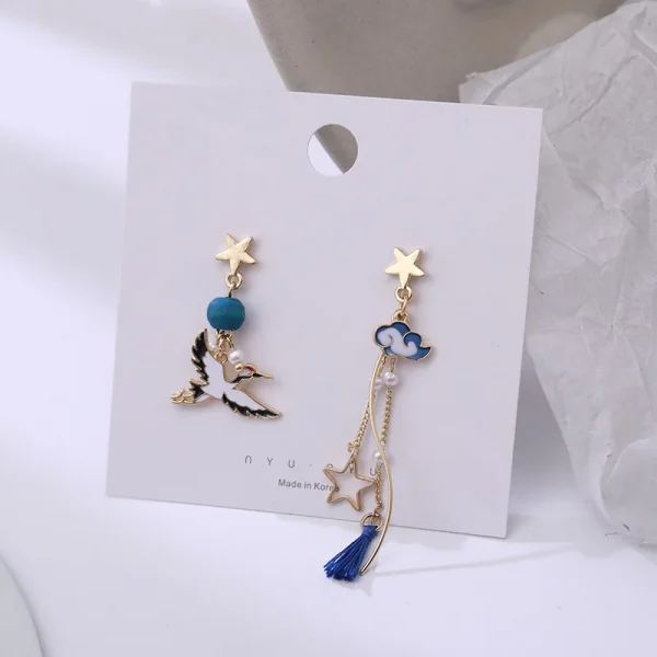 أقراط لطيفة على شكل حيوانات (أرنب، فيل، بالون)