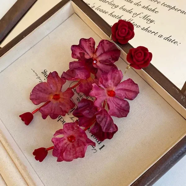 اقراط على شكل زهور