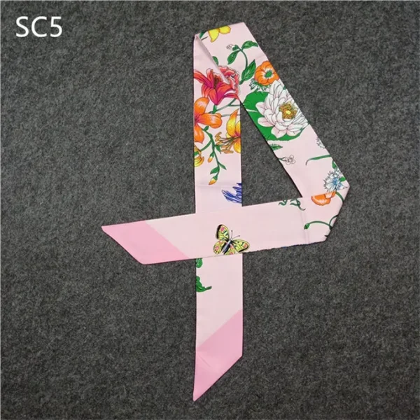 وشاح بطبعة فراشات وزهور من الحرير