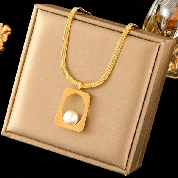 طقم مجوهرات من علامة EILIECK مصنوع من الفولاذ المقاوم للصدأ