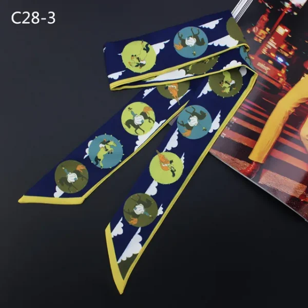 وشاح بطبعات وألوان مختلفة من الحرير