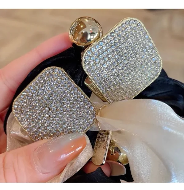 ربطات شعر أنيقة مربعة من سبيكة معدنية مزينة بحبيبات الراين
