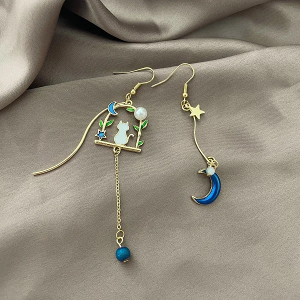 أقراط لطيفة على شكل حيوانات (أرنب، بالون، قطط)